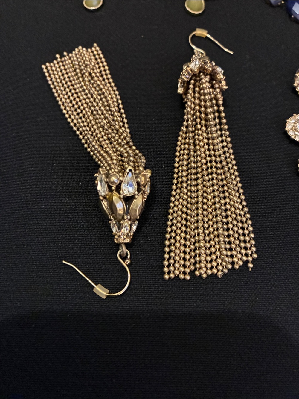 Lot of 4 - Women's Statement Earrings - Picture 4 of 5